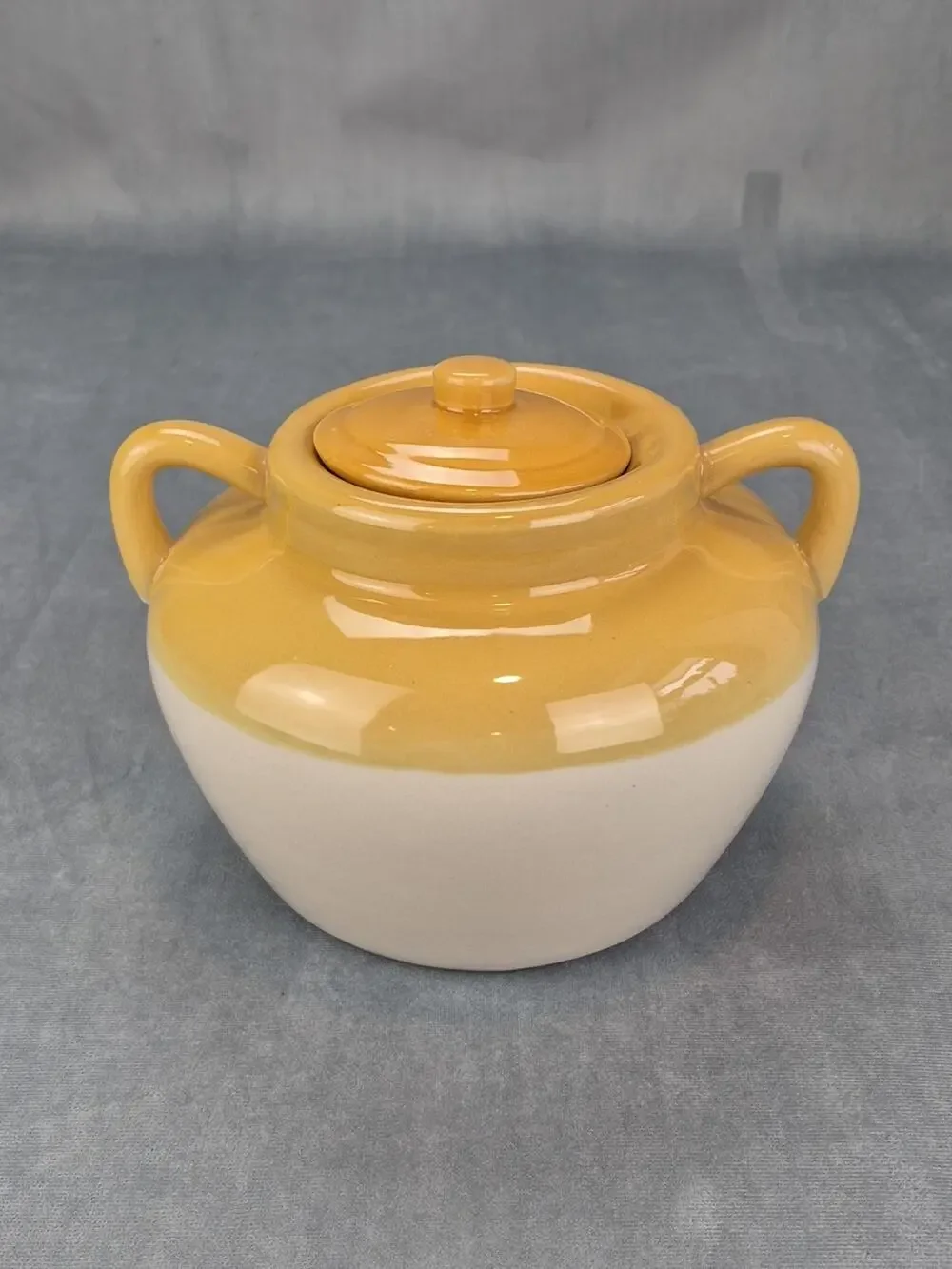Smith-China Stoneware 3 Quart Lidded Bean Pot Mustard Yellow Double Handled